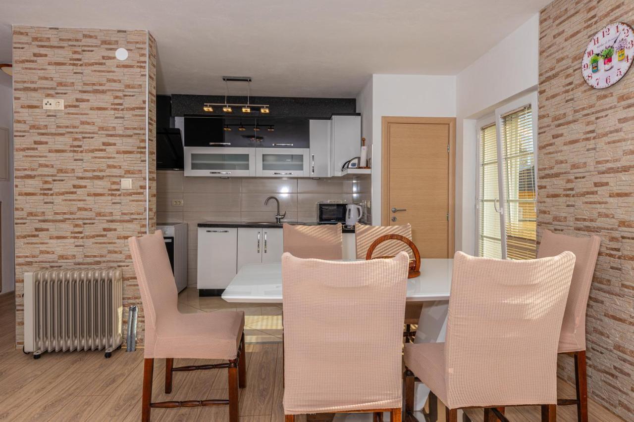 Apartman Sare Crikvenica Buitenkant foto