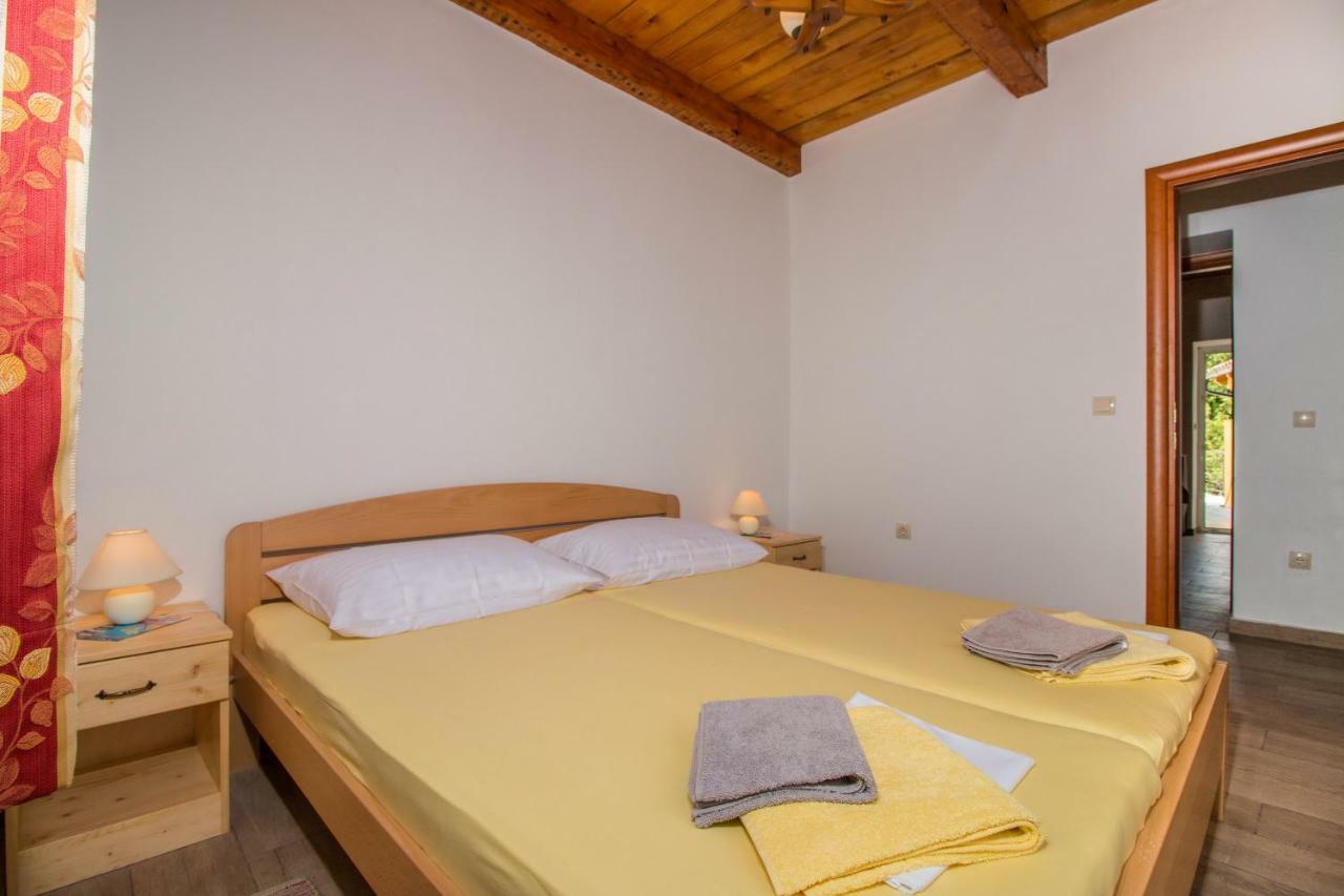 Apartman Sare Crikvenica Buitenkant foto